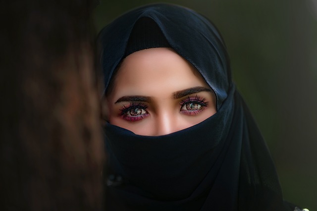 Ayesha M.